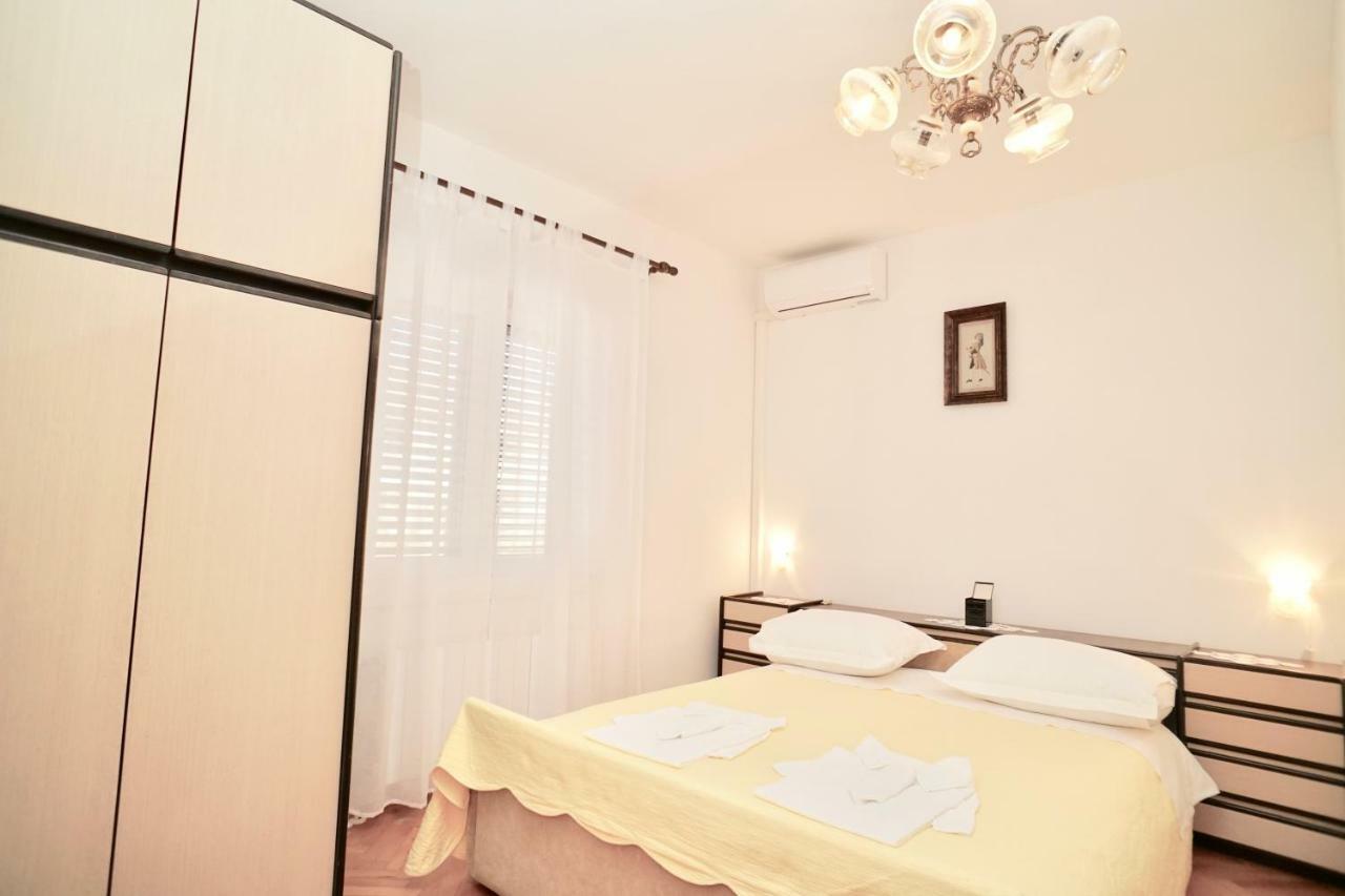 House Mariposa Hotel Trogir Exterior foto