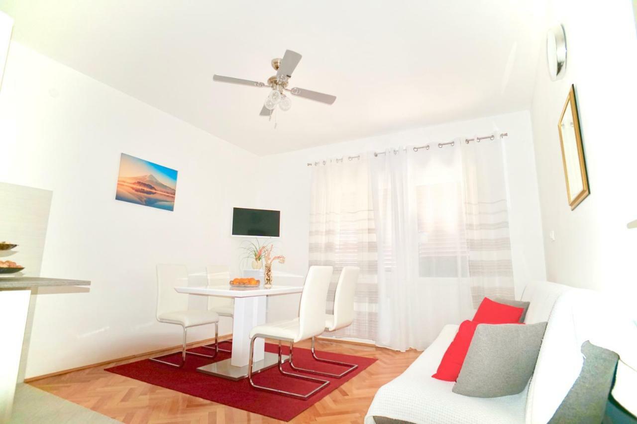 House Mariposa Hotel Trogir Exterior foto